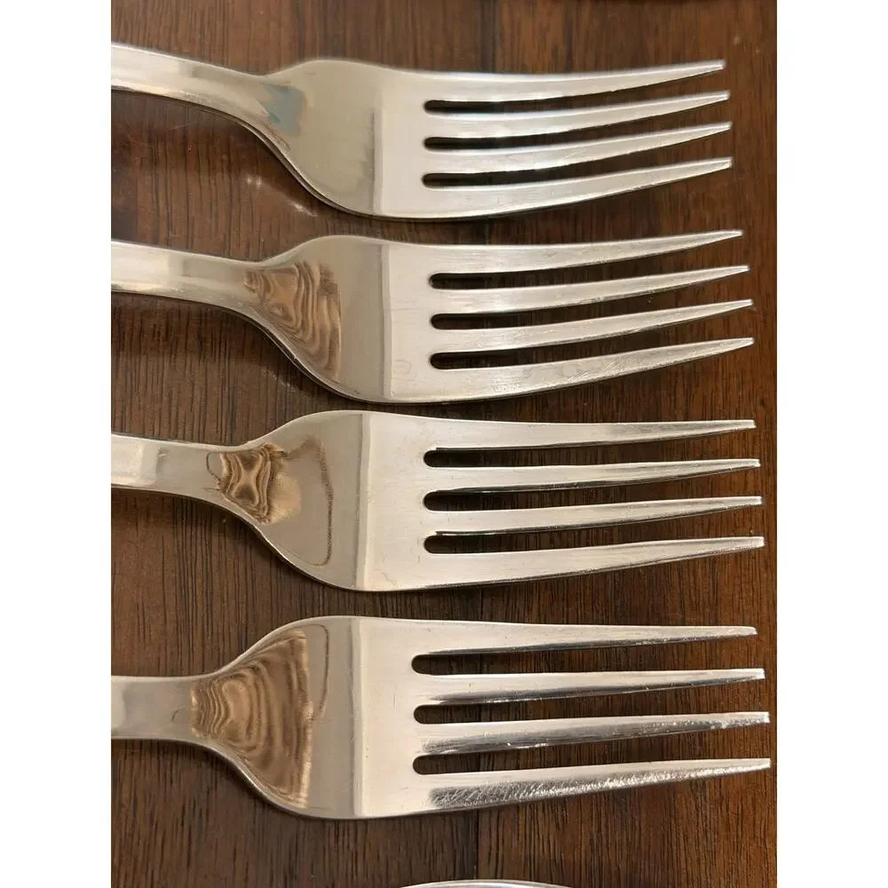 Villeroy Boch VICTOR Knives Forks Spoons Solid (Set of 12) Stainless Vietnam 9
